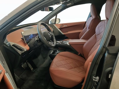 8 - BMW IX Cascioli Group