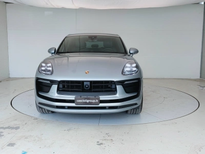 2 - Porsche Macan Cascioli Group
