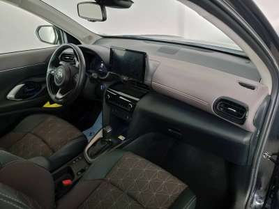 10 - Toyota Yaris Cross Cascioli Group