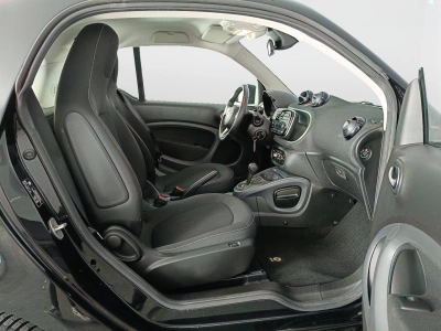 10 - smart fortwo Cascioli Group