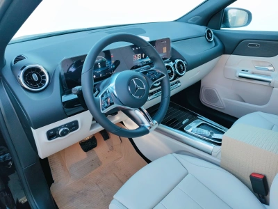 10 - Mercedes-Benz GLA Cascioli Group