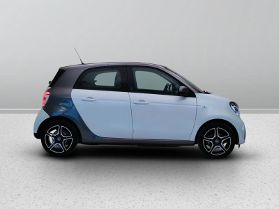 7 - smart forfour Cascioli Group