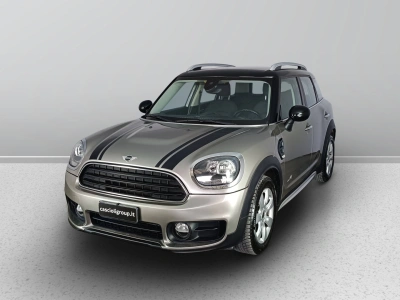 1 - MINI Countryman Cascioli Group
