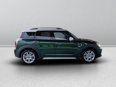 3 - MINI Countryman Cascioli Group