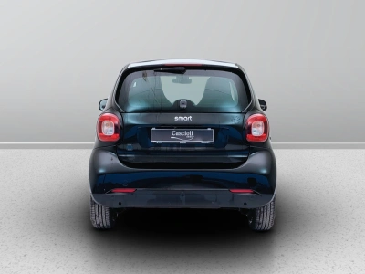 4 - smart fortwo Cascioli Group
