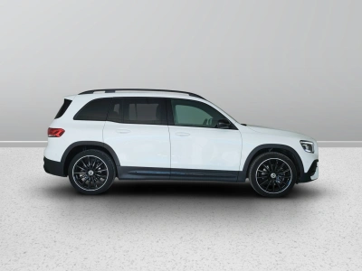7 - Mercedes-Benz GLB Cascioli Group