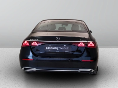 6 - Mercedes-Benz Classe E Cascioli Group