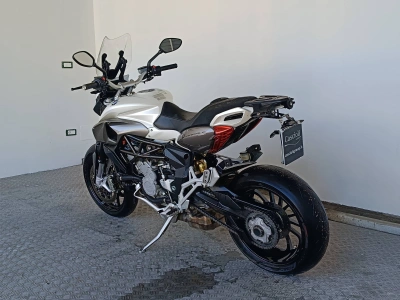 5 - Mv agusta Stradale Cascioli Group