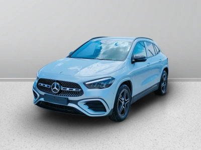 1 - Mercedes-Benz GLA Cascioli Group