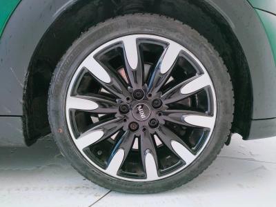 10 - MINI Cooper Cascioli Group