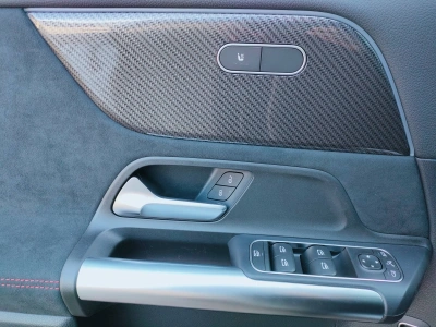 8 - Mercedes-Benz GLA Cascioli Group