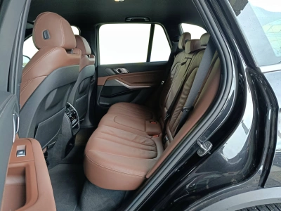 9 - BMW X5 Cascioli Group