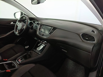 10 - Opel Grandland X Cascioli Group