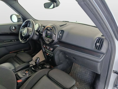 10 - MINI Countryman Cascioli Group