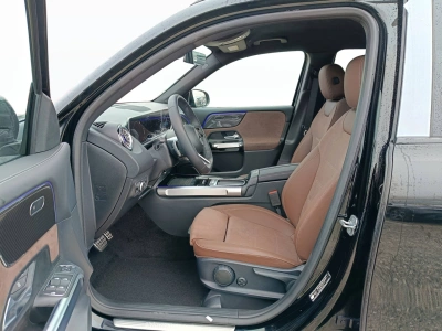 8 - Mercedes-Benz GLB Cascioli Group