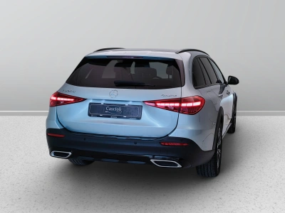 6 - Mercedes-Benz Classe C Cascioli Group