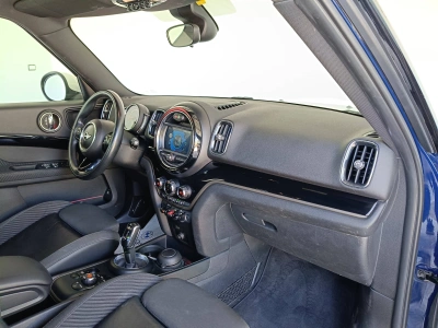 10 - MINI Countryman Cascioli Group