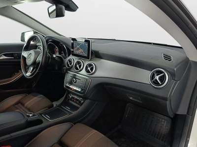 10 - Mercedes-Benz CLA Cascioli Group