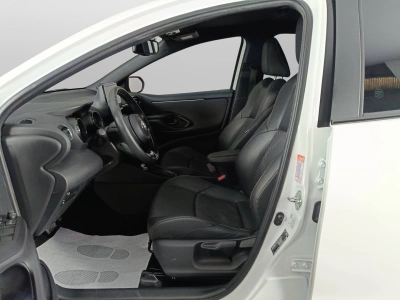 8 - Toyota Yaris Cascioli Group