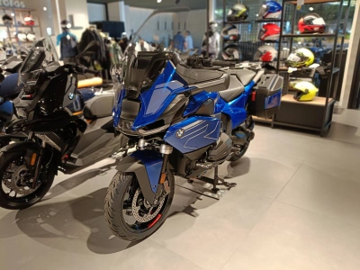 1 - BMW Motorrad RT Cascioli Group