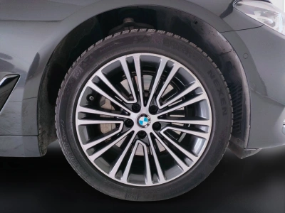 8 - BMW Serie 5 Cascioli Group