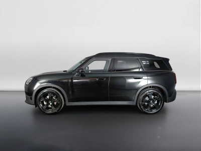 6 - MINI Countryman Cascioli Group