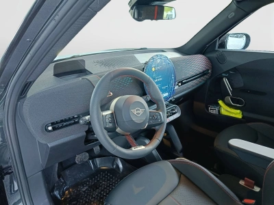 7 - MINI Aceman Cascioli Group