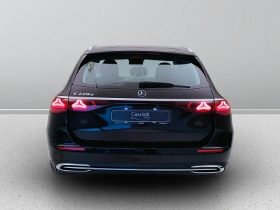 4 - Mercedes-Benz Classe E Cascioli Group