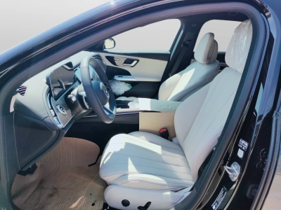 10 - Mercedes-Benz Classe E Cascioli Group