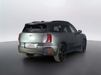4 - MINI Countryman Cascioli Group