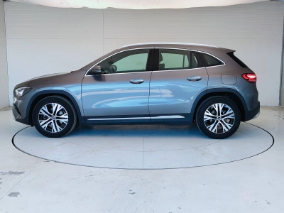 8 - Mercedes-Benz GLA Cascioli Group