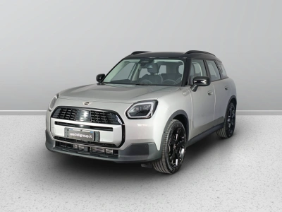 1 - MINI Countryman Cascioli Group