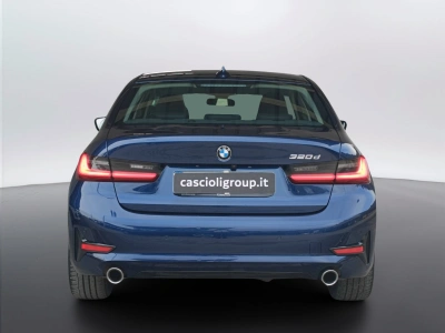 5 - BMW Serie 3 Cascioli Group