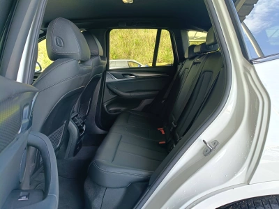 9 - BMW X3 Cascioli Group