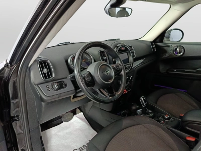 7 - MINI Countryman Cascioli Group