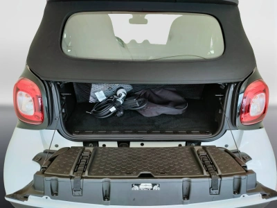 5 - smart fortwo Cascioli Group