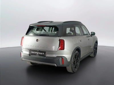 4 - MINI Countryman Cascioli Group