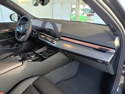 10 - BMW Serie 5 Cascioli Group