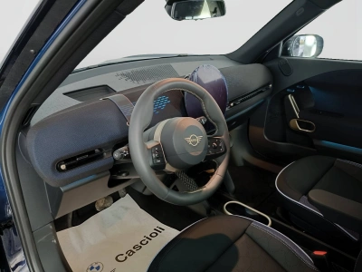 7 - MINI Aceman Cascioli Group