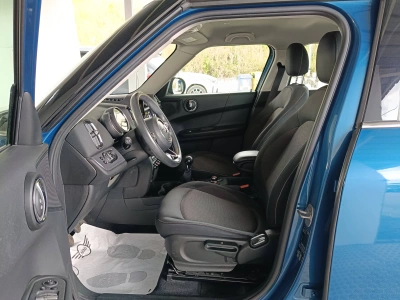 8 - MINI Countryman Cascioli Group