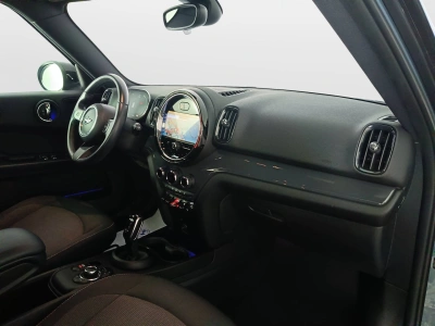 10 - MINI Countryman Cascioli Group