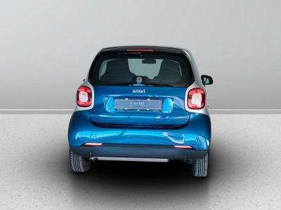 4 - smart fortwo Cascioli Group