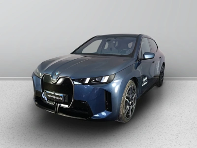 1 - BMW IX Cascioli Group