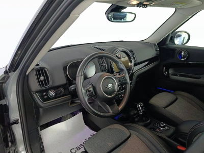 7 - MINI Countryman Cascioli Group