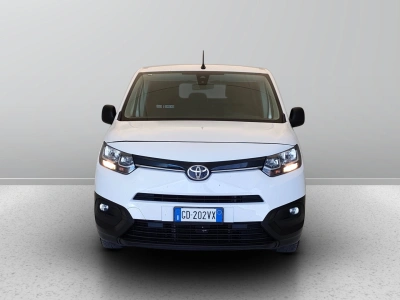 2 - Toyota Professional Proace City Cascioli Group
