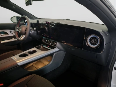 10 - Mercedes-Benz CLA Cascioli Group