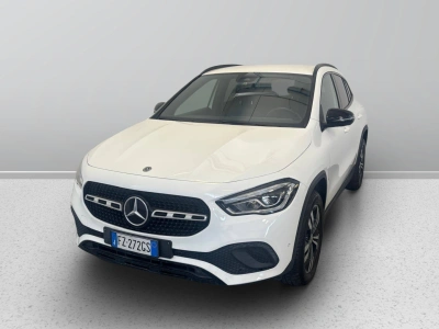 1 - Mercedes-Benz GLA Cascioli Group