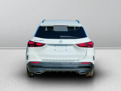4 - Mercedes-Benz GLA Cascioli Group