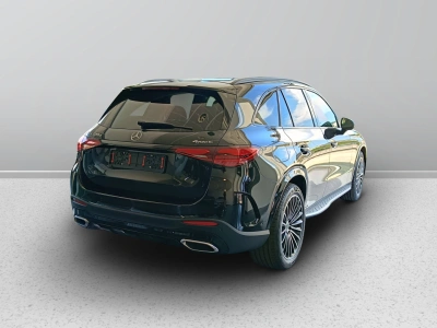 4 - Mercedes-Benz GLC Cascioli Group