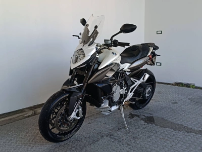 2 - Mv agusta Stradale Cascioli Group